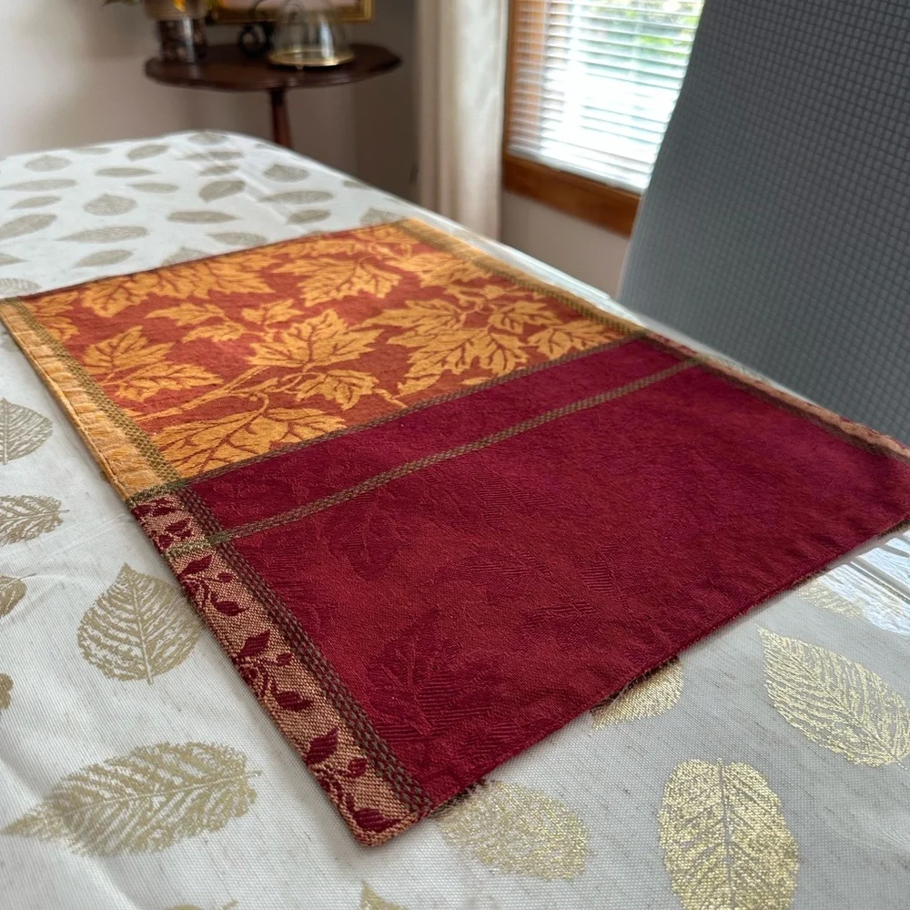 Vintage fall placemats set of two 13 x 18 inches cloth